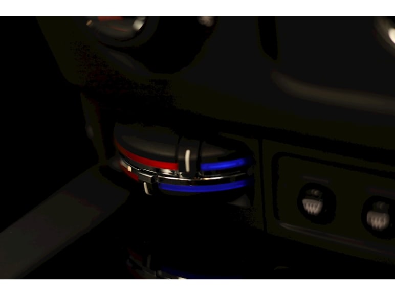 V12