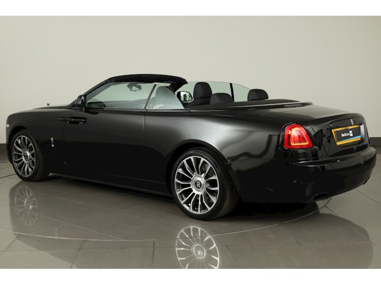 V12