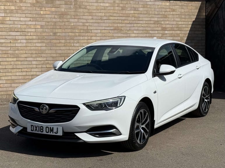 VAUXHALL INSIGNIA