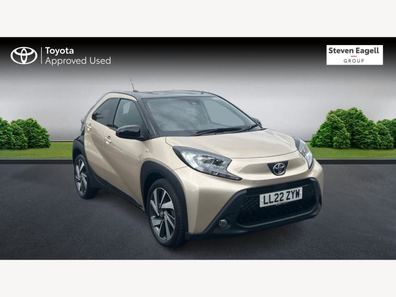 TOYOTA AYGO X