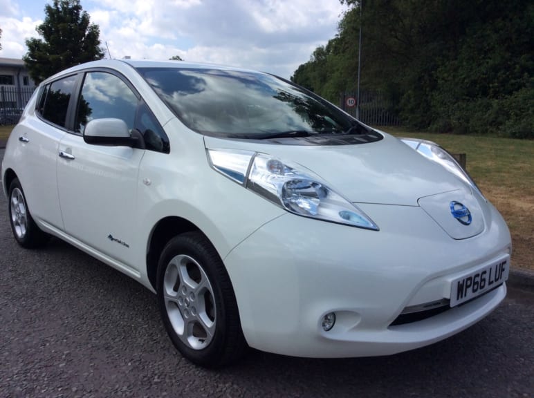 NISSAN LEAF