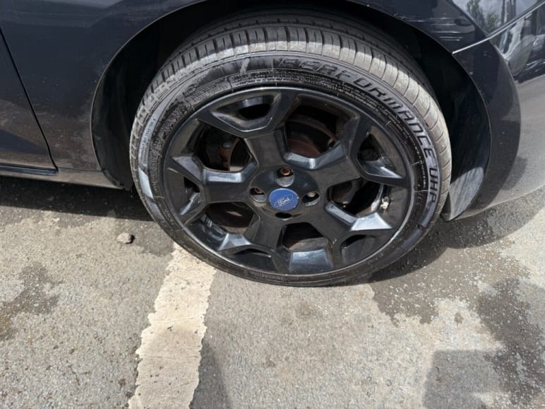 1.2 Petrol, Zetec, Black Edition, Hatchback, 3 Doo