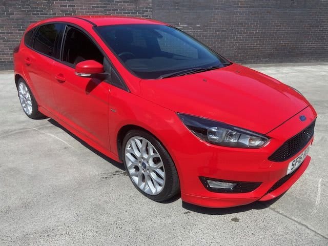 FORD FOCUS
