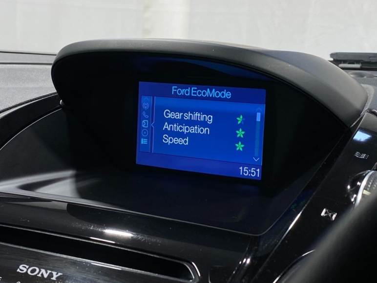 1.0T EcoBoost Titanium Navigator MPV 5dr Petrol Ma