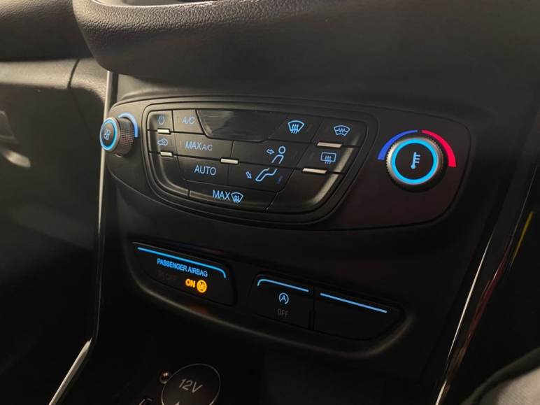 1.0T EcoBoost Titanium Navigator MPV 5dr Petrol Ma