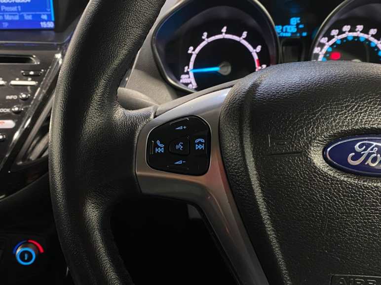1.0T EcoBoost Titanium Navigator MPV 5dr Petrol Ma