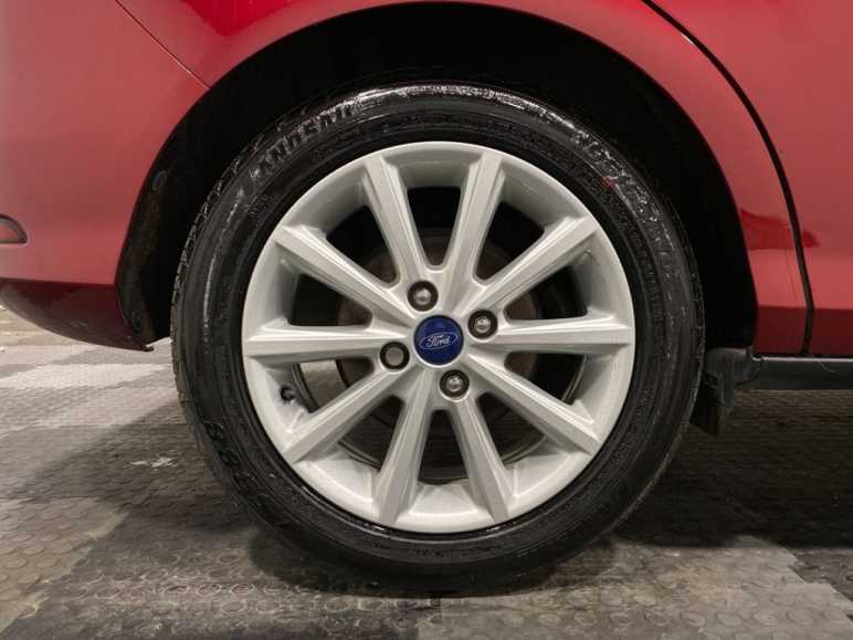 1.0T EcoBoost Titanium Navigator MPV 5dr Petrol Ma