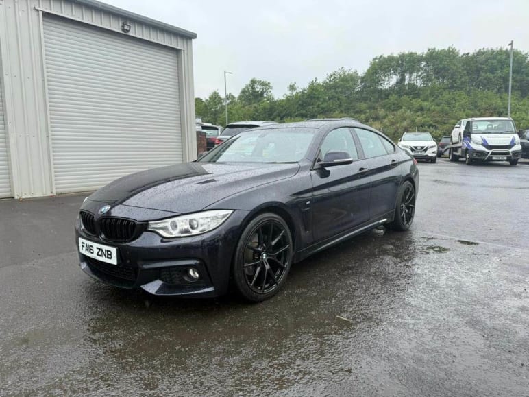 BMW 4 SERIES