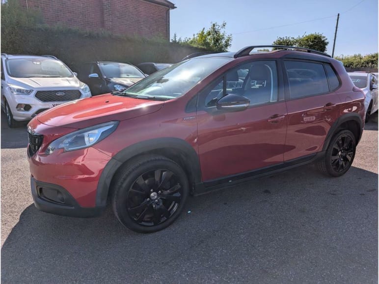 PEUGEOT 2008
