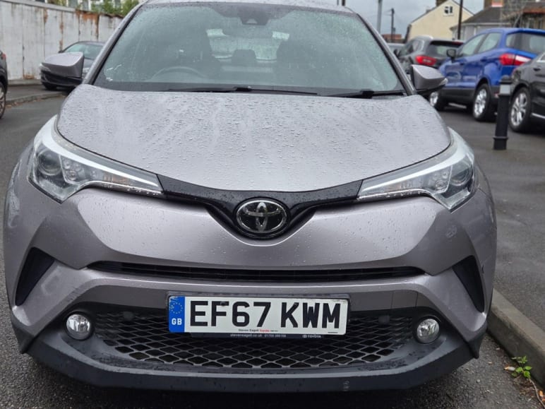TOYOTA C-HR