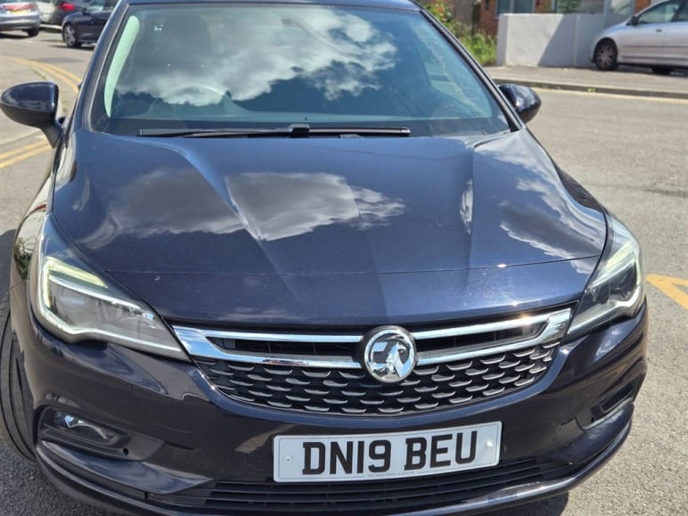 VAUXHALL ASTRA