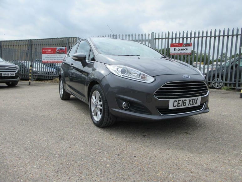 FORD FIESTA