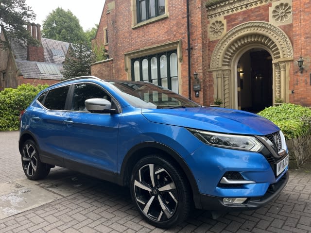 NISSAN QASHQAI