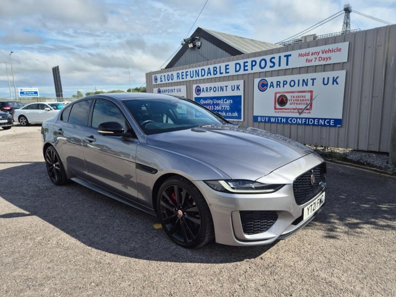JAGUAR XE