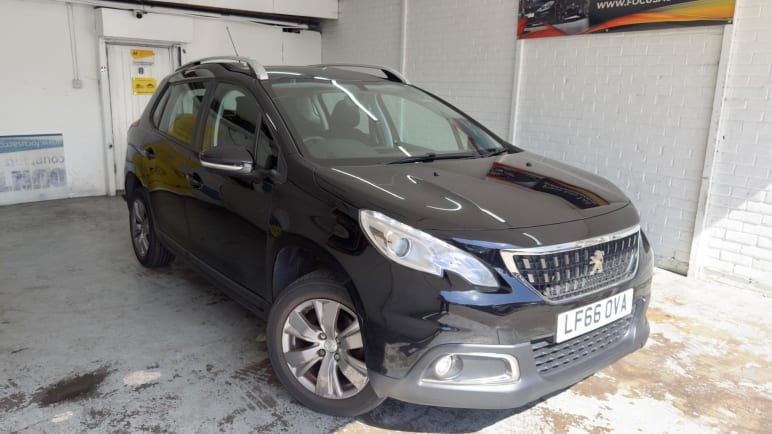 PEUGEOT 2008