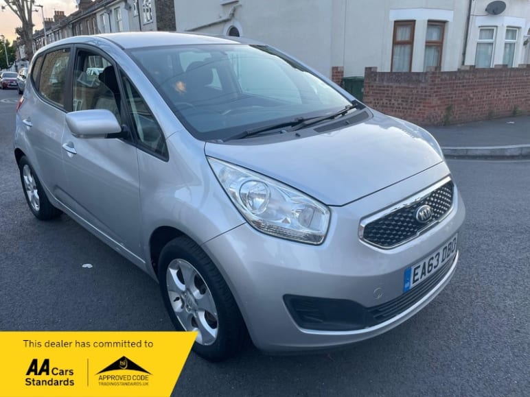 KIA VENGA