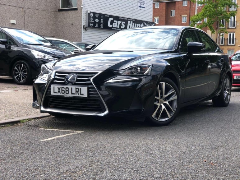 LEXUS IS