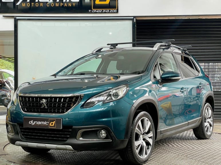 PEUGEOT 2008