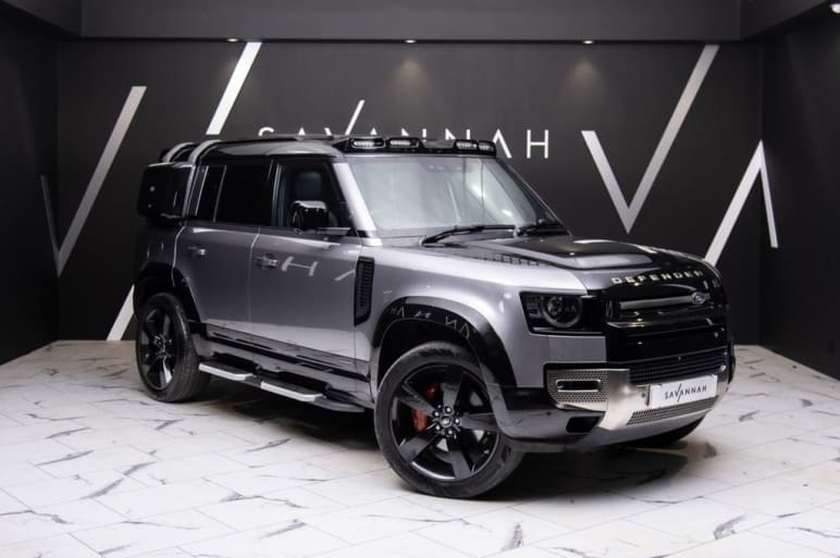 LAND ROVER DEFENDER