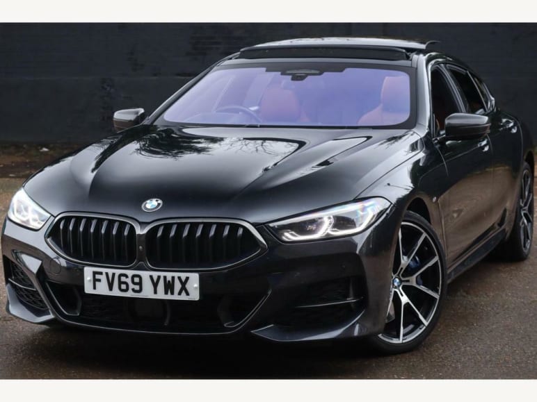 BMW 8 SERIES