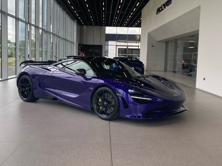 MCLAREN 750