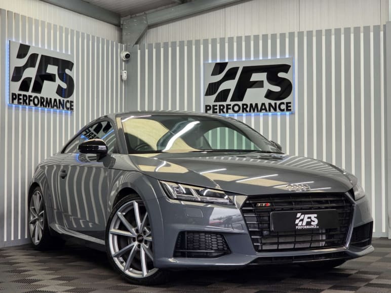 AUDI TT