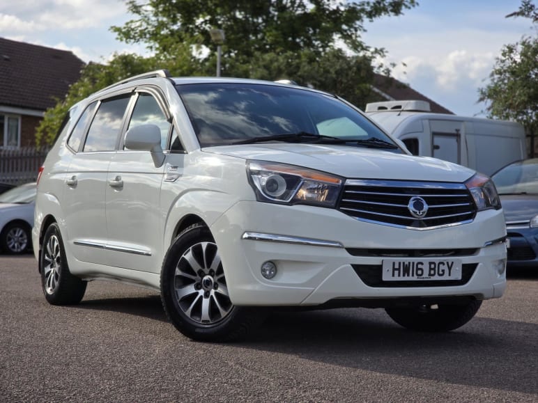Ssangyong Turismo