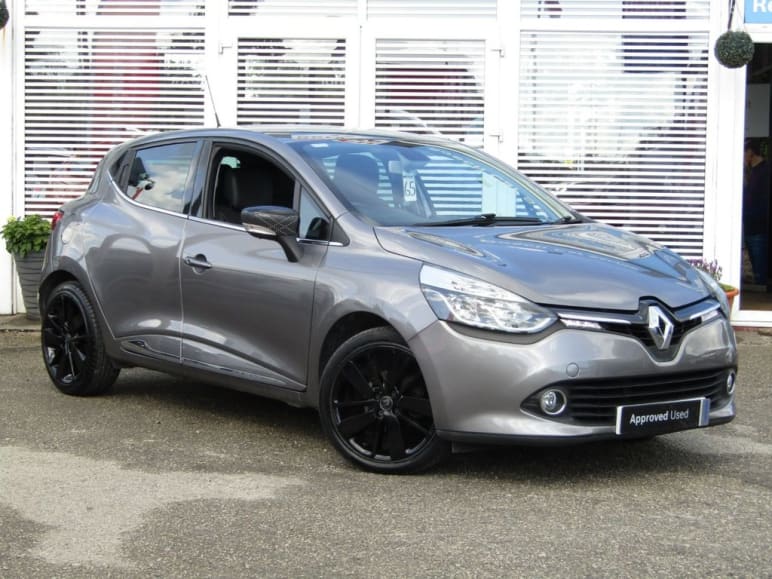 RENAULT CLIO
