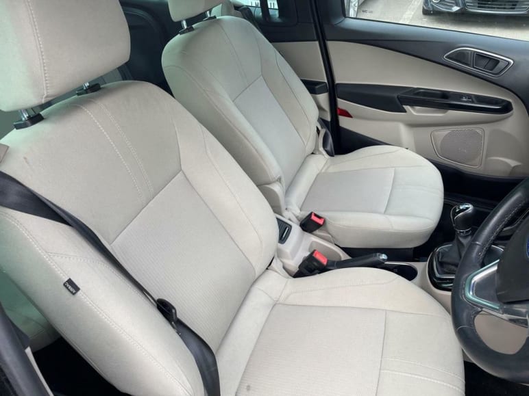 1.0T EcoBoost Titanium Navigator Euro 6