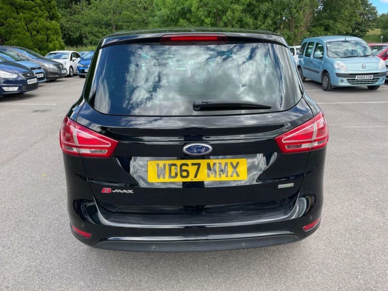 1.0T EcoBoost Titanium Navigator Euro 6