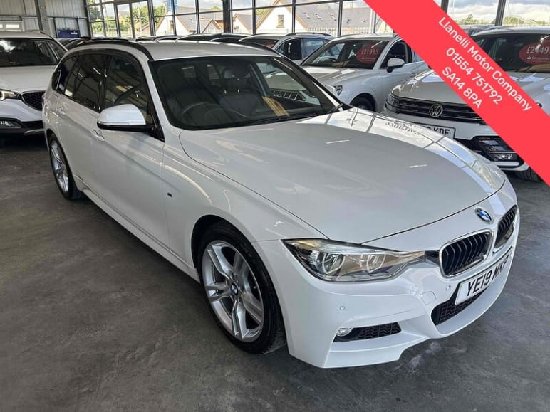 BMW 3 SERIES