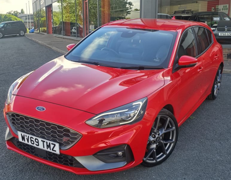 FORD FOCUS