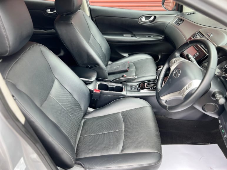 1.2 DiG-T Tekna 5dr Xtronic