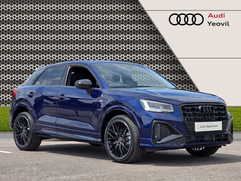 AUDI Q2