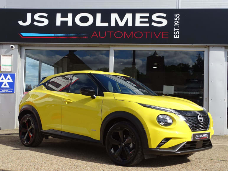 NISSAN JUKE
