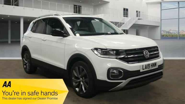 VOLKSWAGEN T-CROSS
