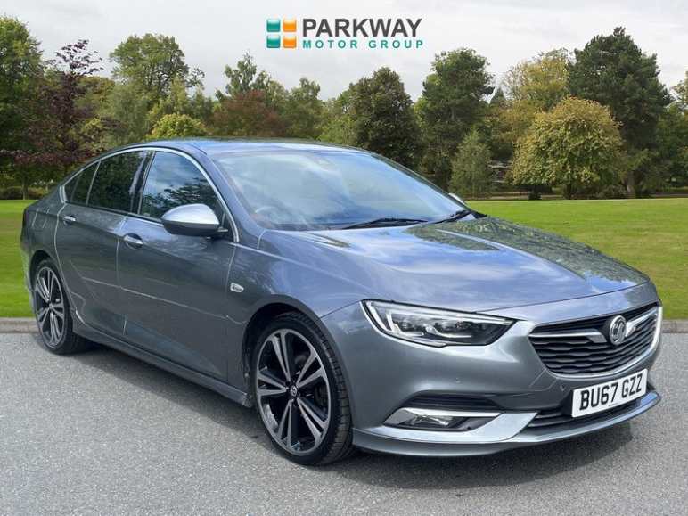 VAUXHALL INSIGNIA