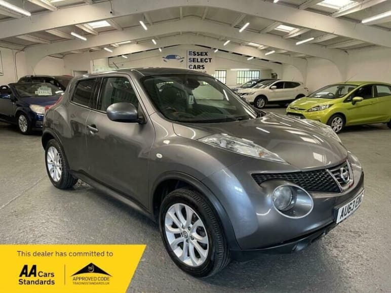 NISSAN JUKE
