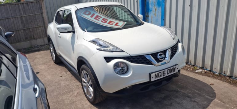 NISSAN JUKE