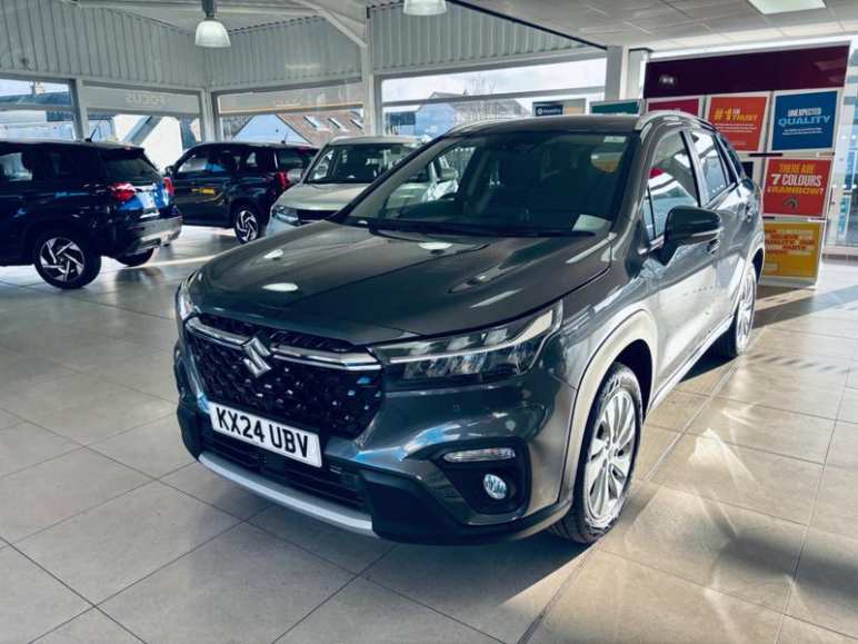 SUZUKI S-CROSS