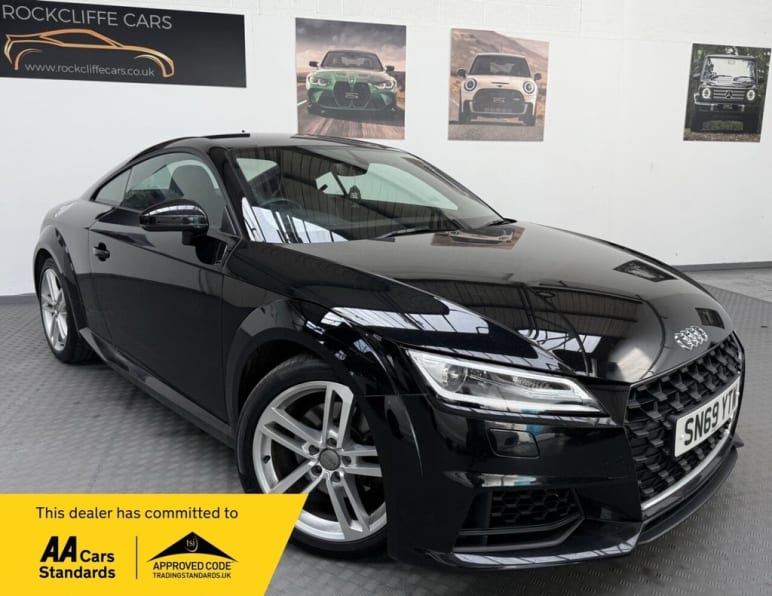 AUDI TT