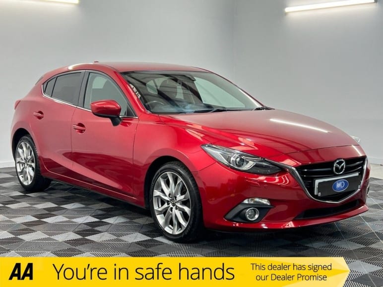 MAZDA 3