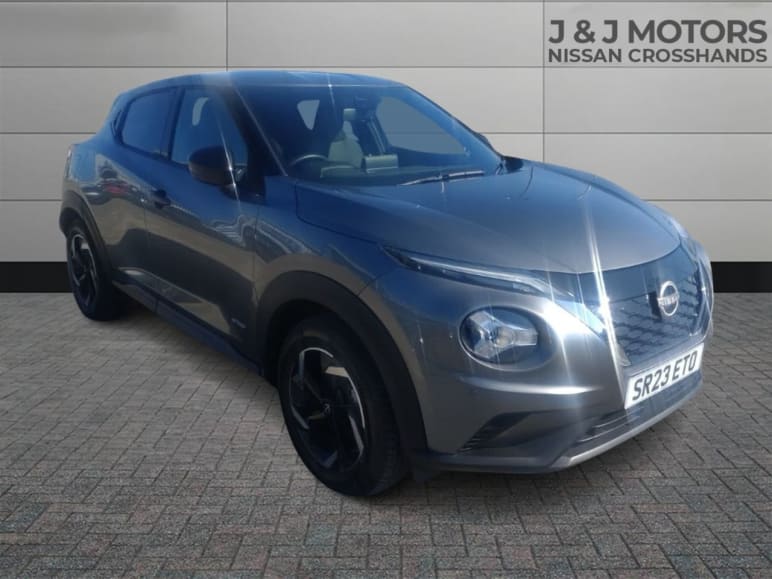 NISSAN JUKE