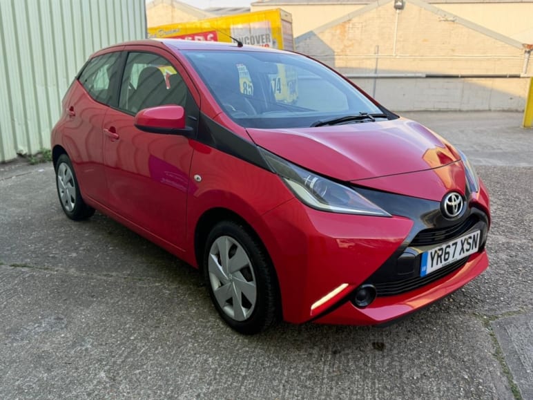 TOYOTA AYGO
