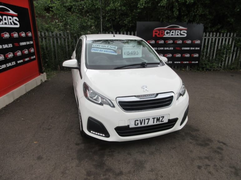 PEUGEOT 108