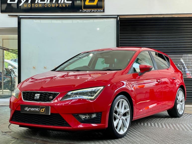 SEAT LEON