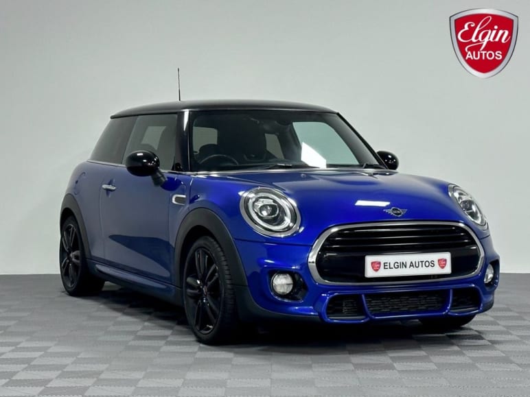 MINI HATCHBACK