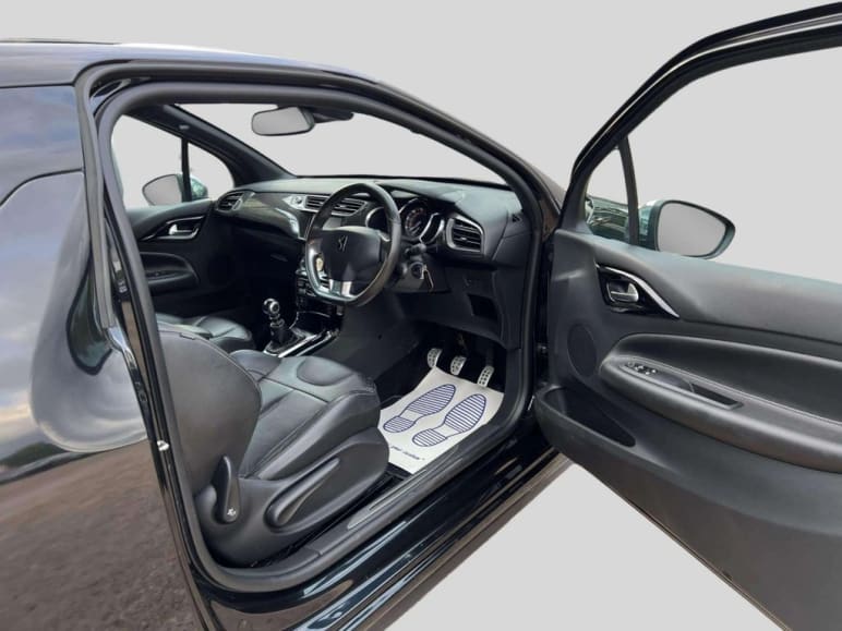 1.6 THP DSport Plus Hatchback 3dr Petrol Manual Eu