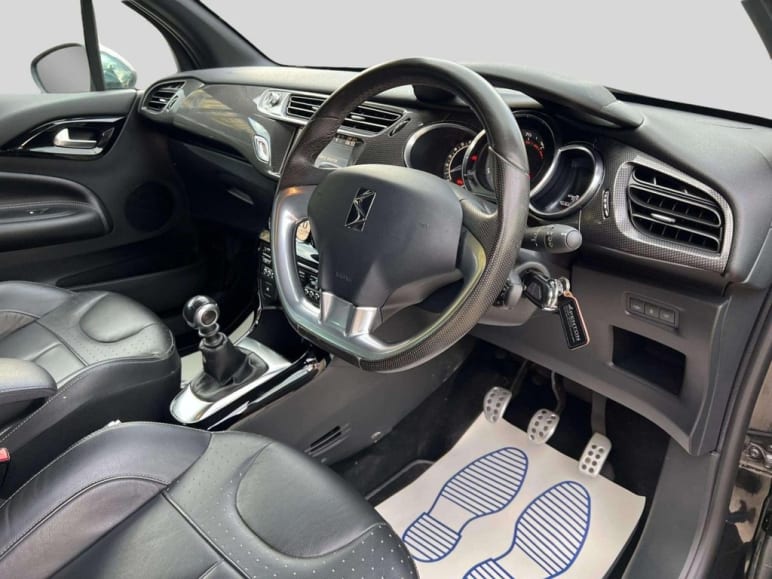 1.6 THP DSport Plus Hatchback 3dr Petrol Manual Eu