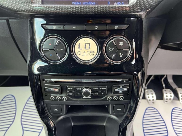 1.6 THP DSport Plus Hatchback 3dr Petrol Manual Eu